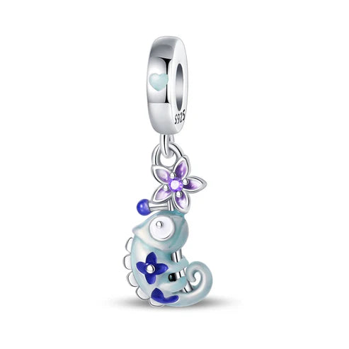 Charm Camaleon y Flor Campanula