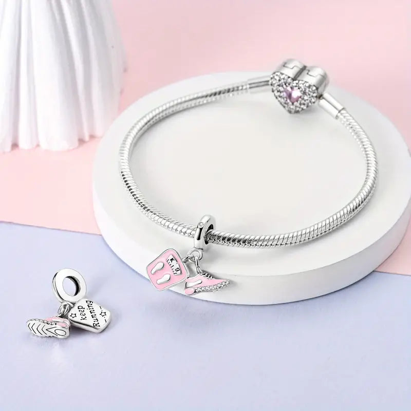 Charm B√°scula y Tenis