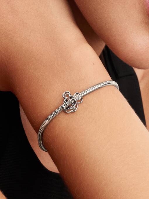 Charm Micky Plateado