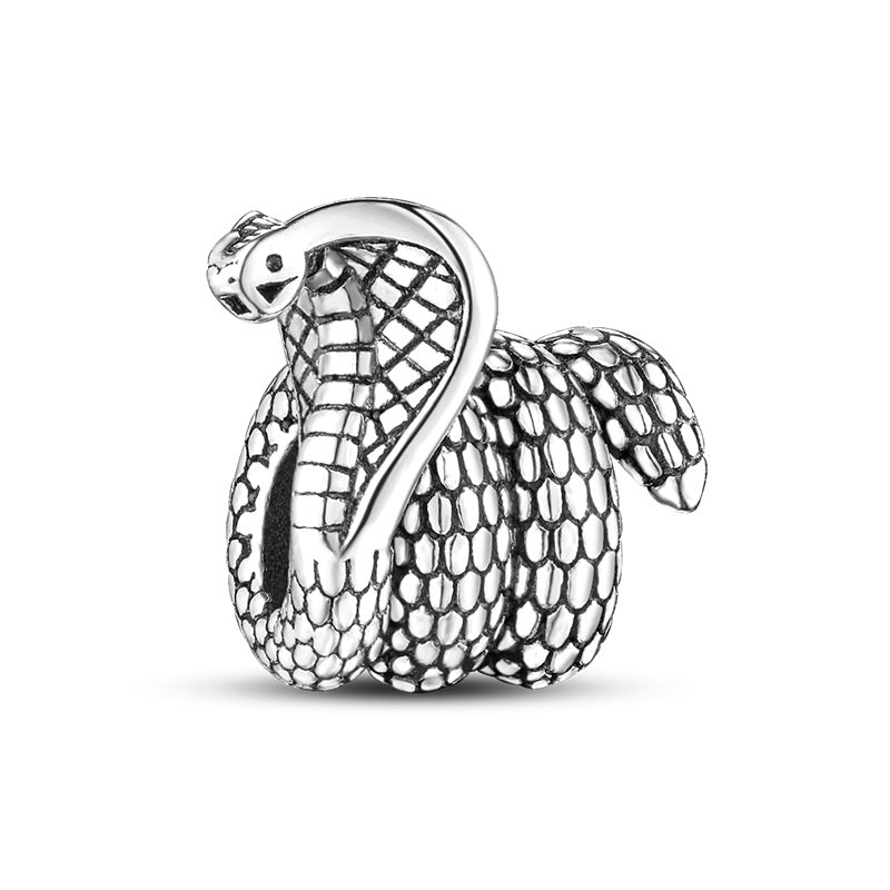Charm Cobra Plateada