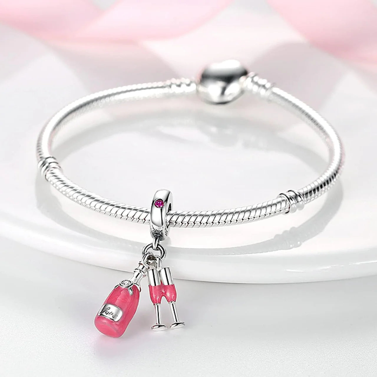 Charm de Champagne love