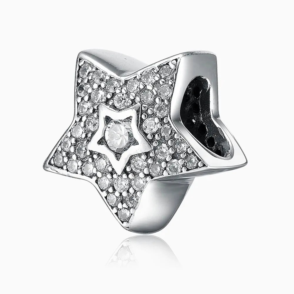 Charm Estrella Brillante con Destellos