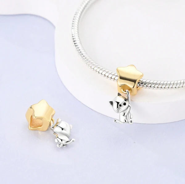 Charm Gatito y Estrella Dorada