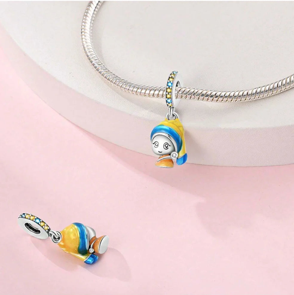 Charm Pintura Joven de Perla