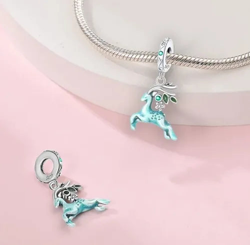 Charm Venado de Bosque Esmeralda
