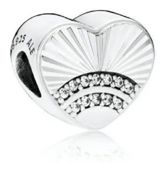 Charm Corazon Metalico
