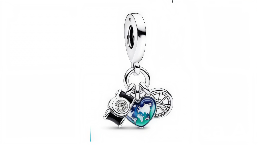 Charm Camara, Mapa del Corazon y Brujula