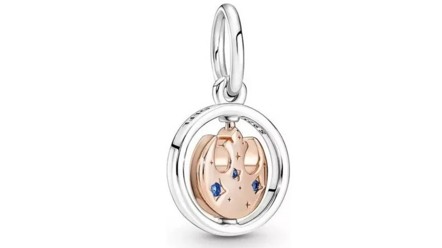 Charm Amuleto con Corona