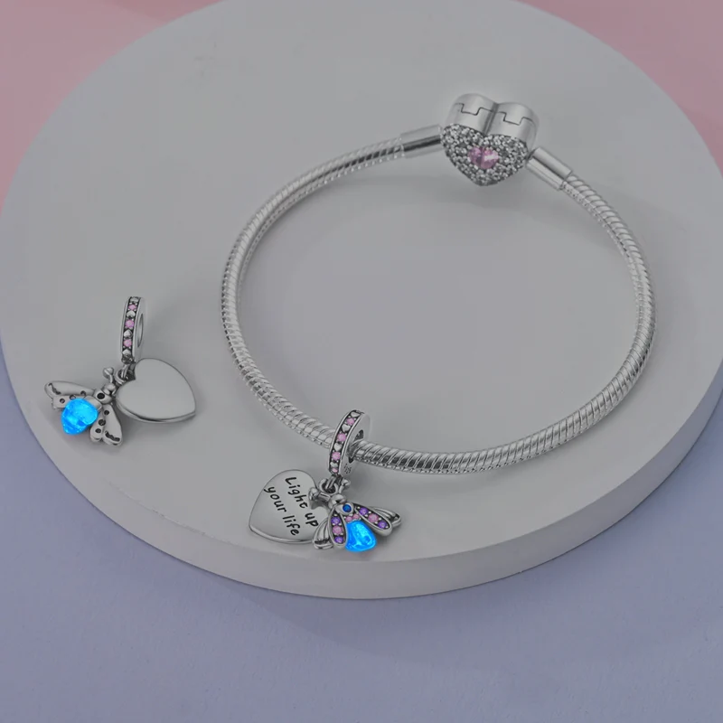 Charm Luciernaga Fluorescente "Light Up
Your Life"