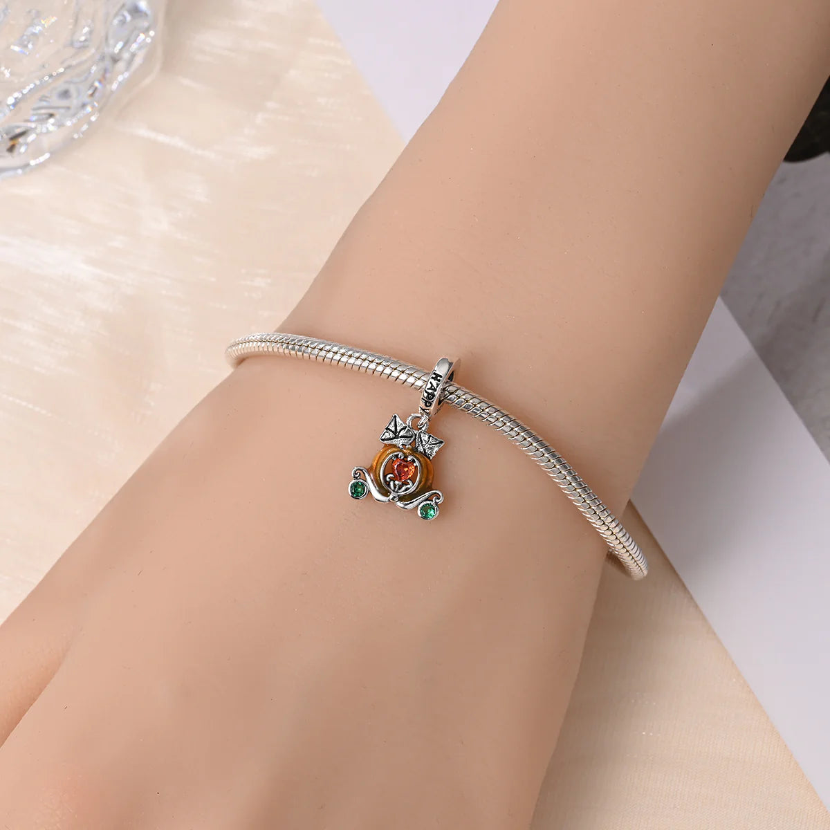 Charm Carroza de Calabaza "Happy Thanksgiving"