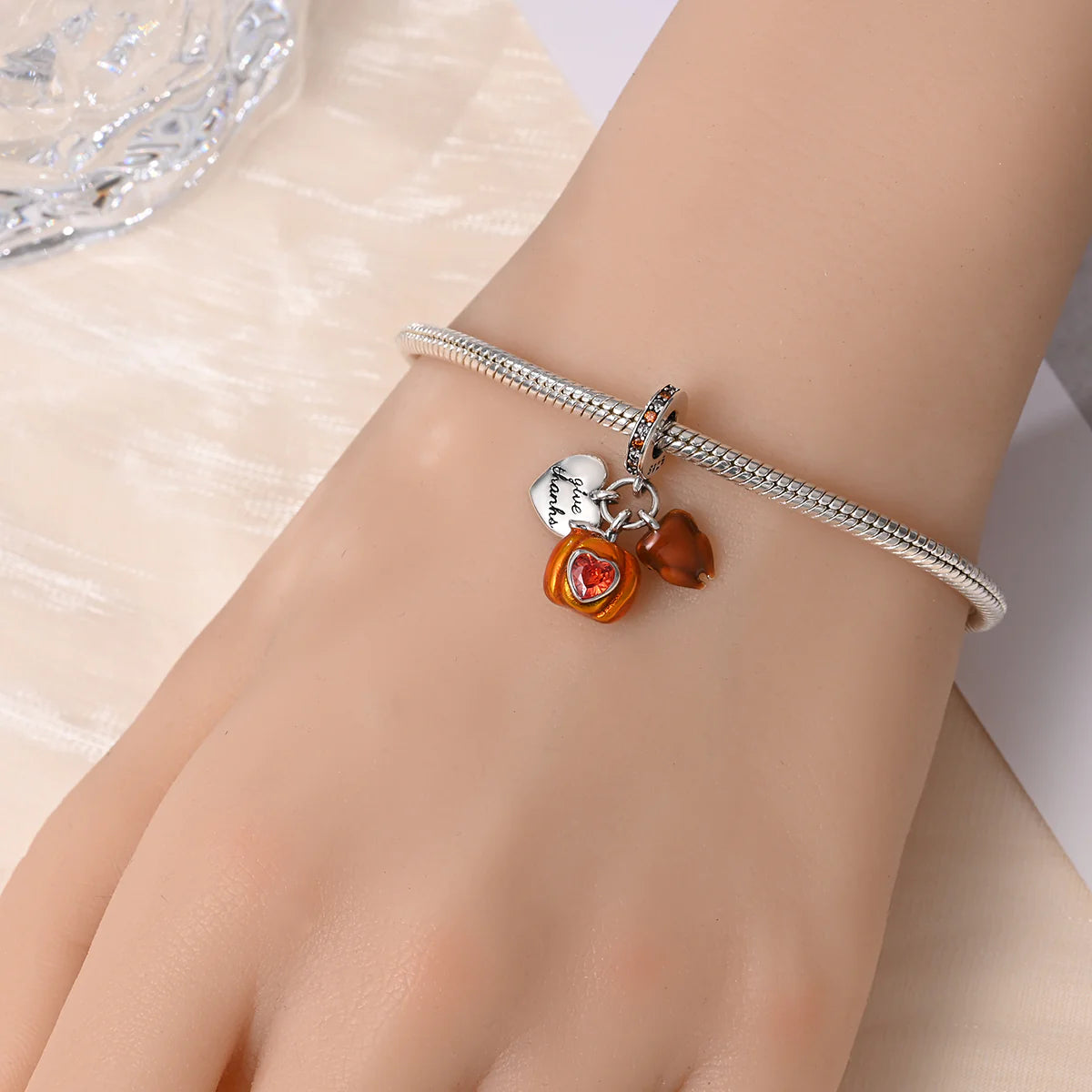 Charm Corazon, Pavo y Calabaza "Give Thanks"