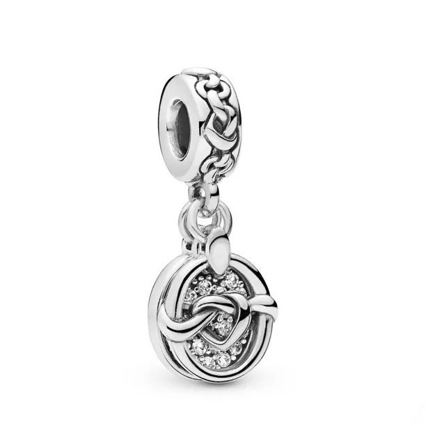 Charm Circulo Corazon Unido y Destellos