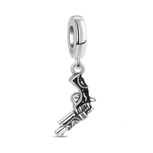 Charm Pistola