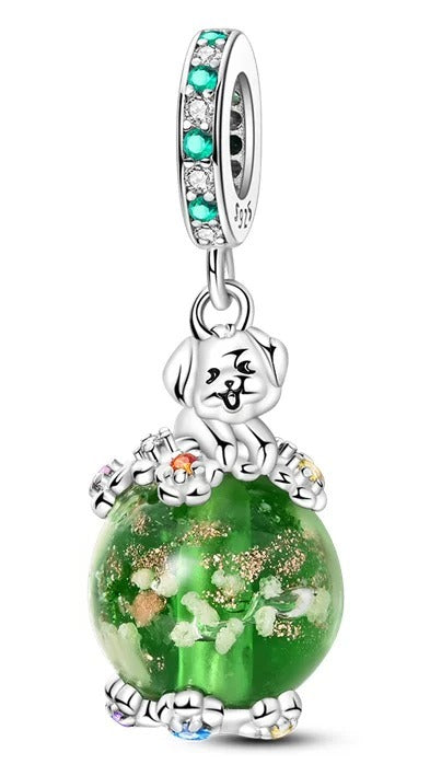 Charm Esfera Verde y Perrito