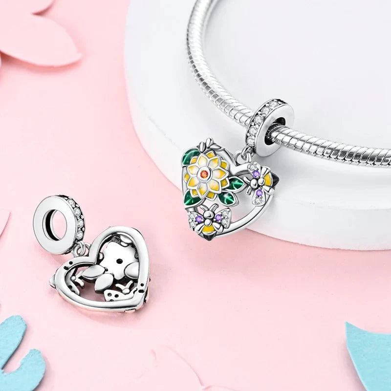 Charm Corazon Flor Amarilla y Abejas