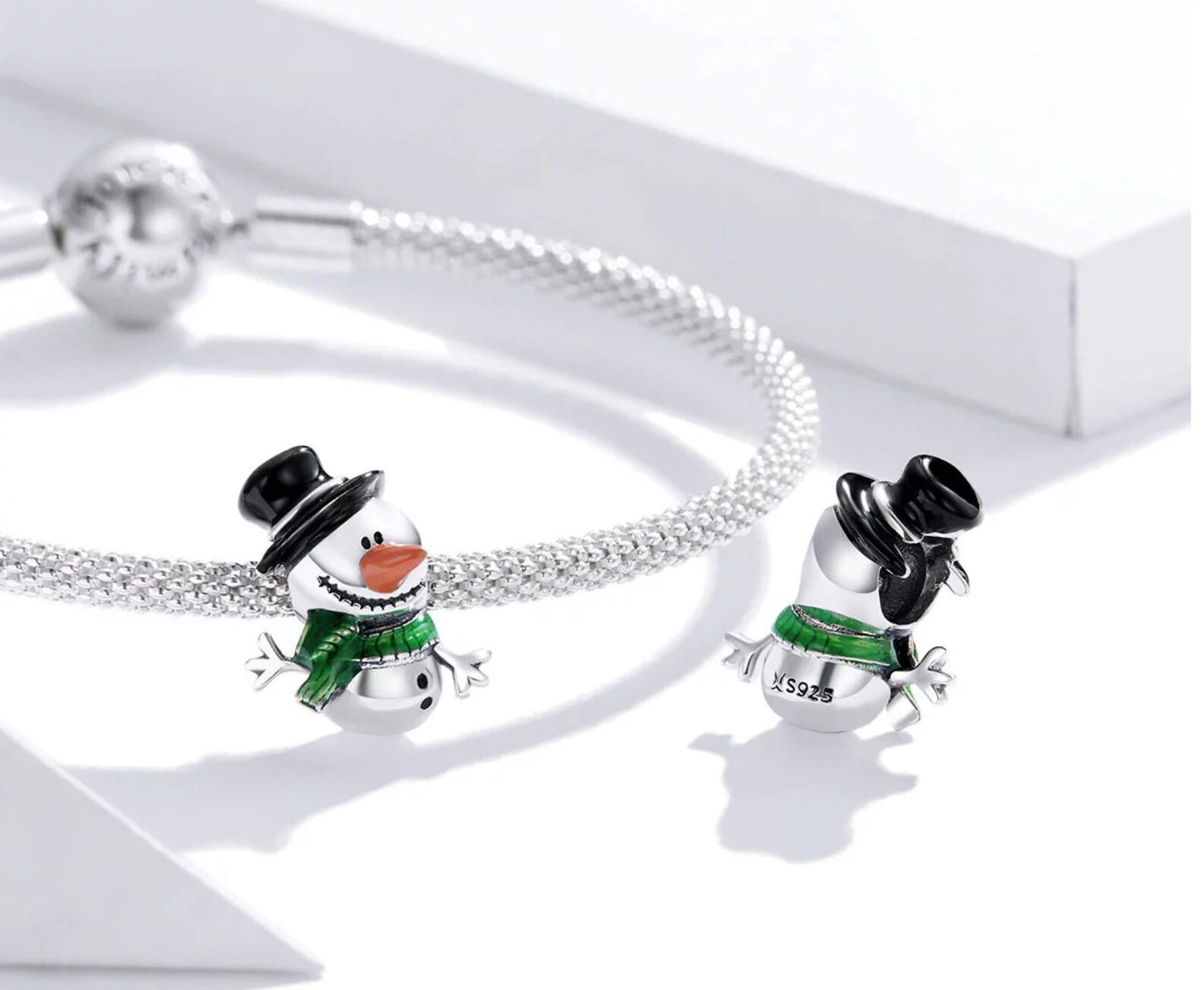Charm Muñeco de Nieve