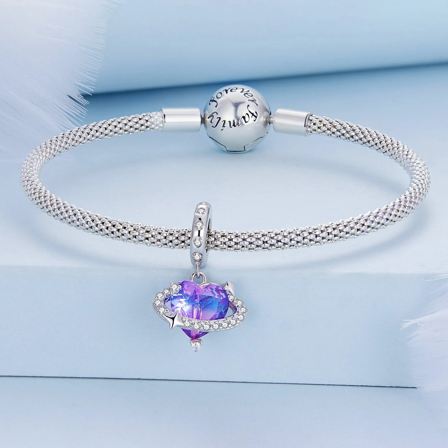 Charm Planeta con Diamante Morado