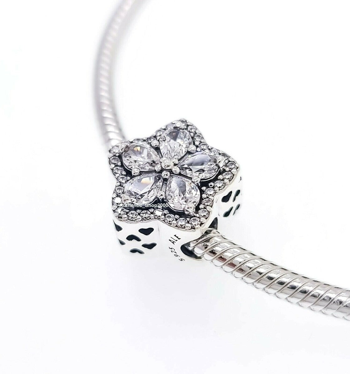 Charm Estrella y Flor Diamante
