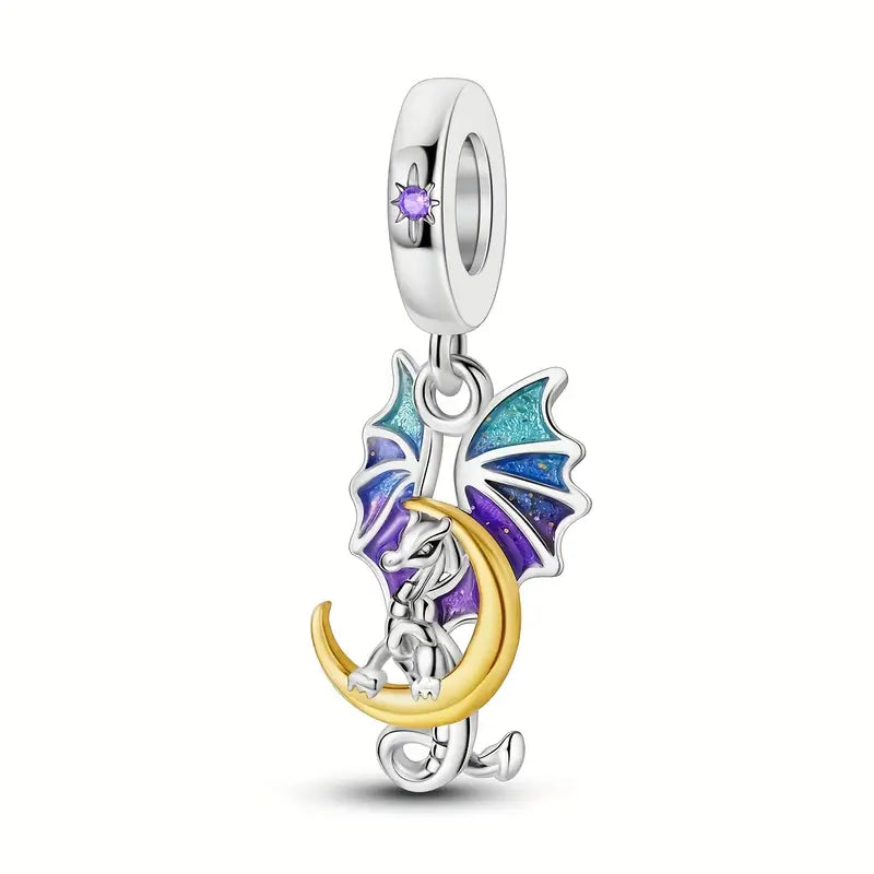 Charm Dragon y Luna