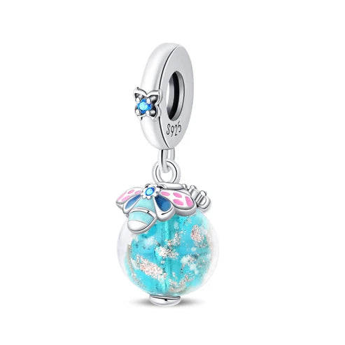 Charm Mundo de Luciernagas