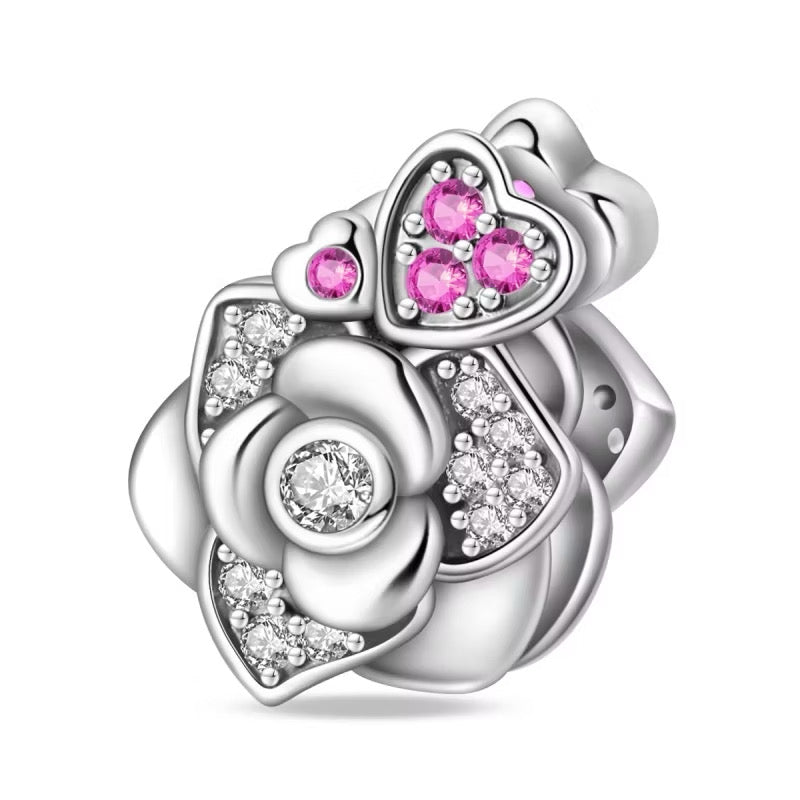 Charm Rosa con Corazones y Cristales Rosados