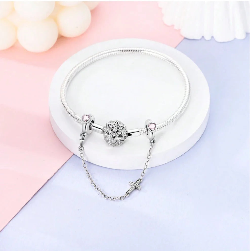 Cadena de Seguridad de Corazon & Cruz