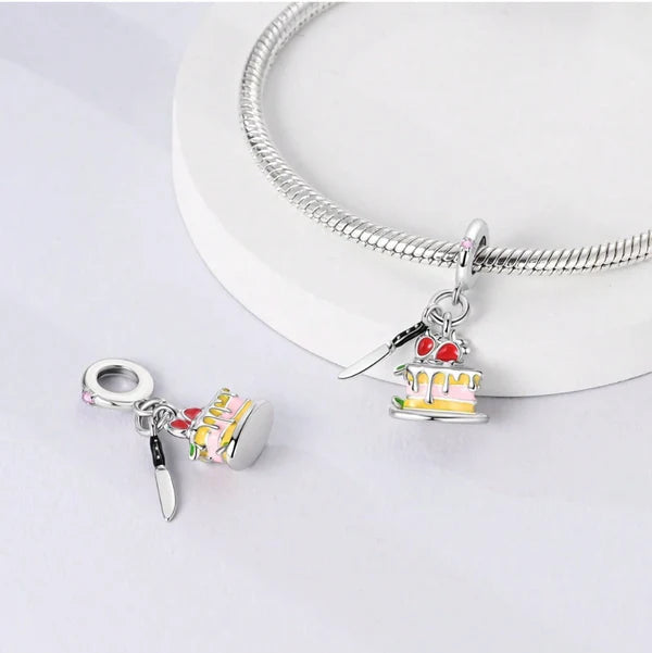 Charm Pastel de Cumpleaños "Happy Birthday"