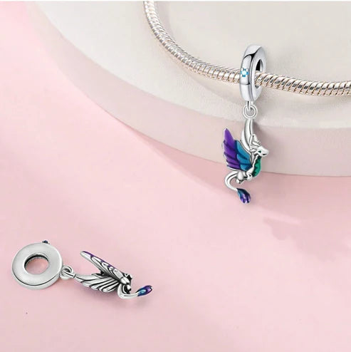 Charm Charm Dragon Magico