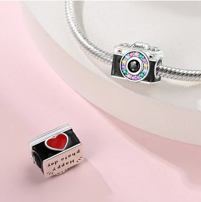 Charm C√°mara "Smile"