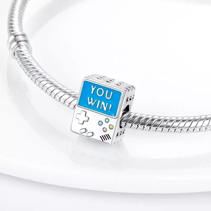 Charm Consola de Videojuegos