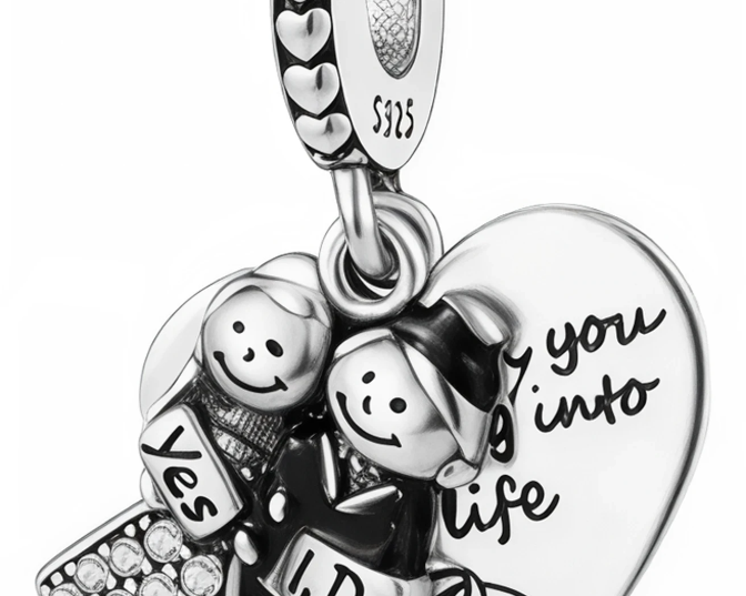 D_NQ_NP_709581-MLM82398145981_022025-O-dije-charm-novios-amor-boda-Pica.png
