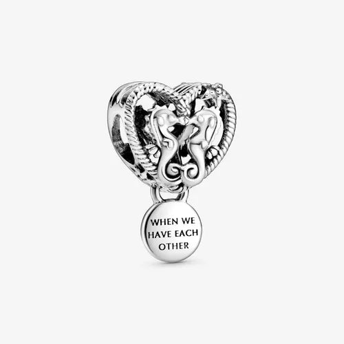 Charm Caballitos de Mar "When we have each other"