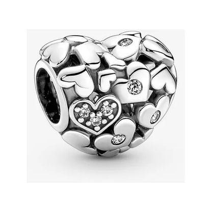 Charm Corazon con Corazones Plateadas