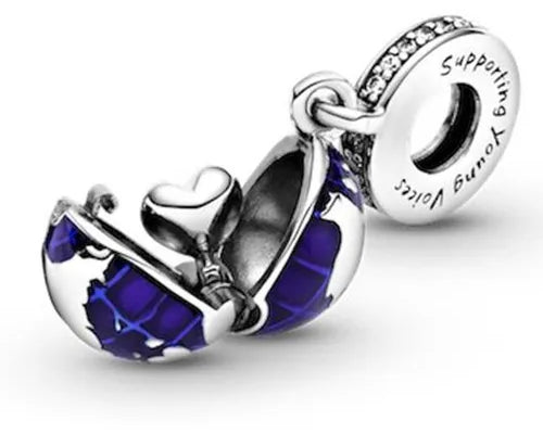 D_NQ_NP_860876-MLM50033696086_052022-O-charm-planeta-azul-mundo-viajes-amor-corazon-s925-compatible.webp