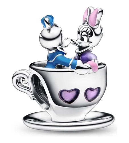 Charm Daysi y Donald en Taza