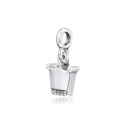 Charm Corona Plateada Brillante