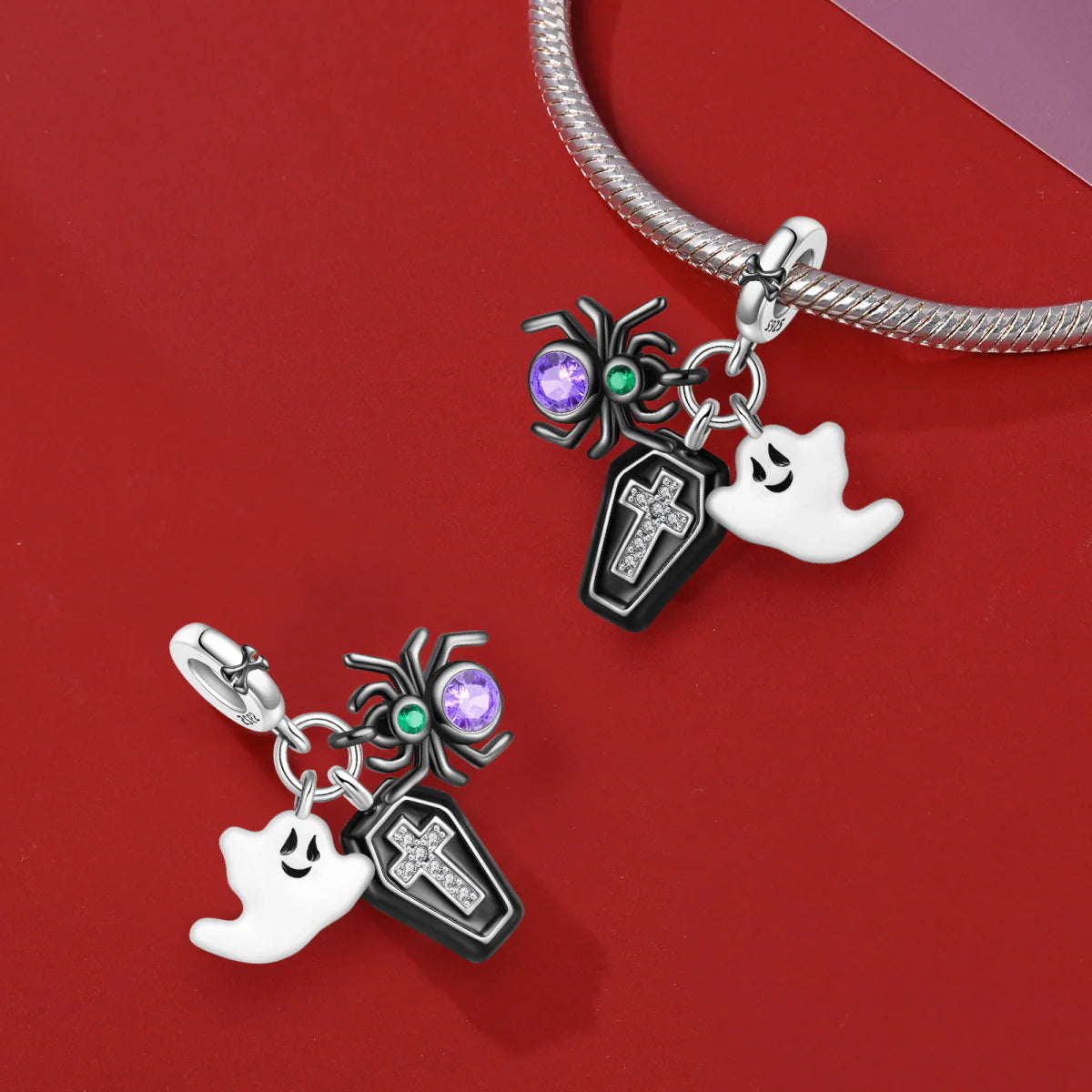 Charm Ara√±a, Tumba, Fantasma