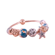 Charm Rose Mar Olas Y Pez Coral Oro