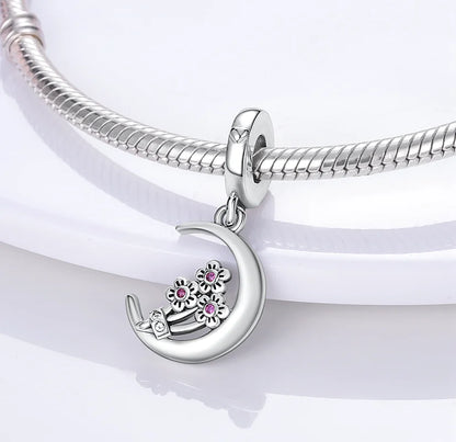 Charm Luna y Flores