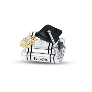 Charm Libro y Birrete