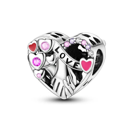 Charm Corazon de Manos Entrelazadas "Love"