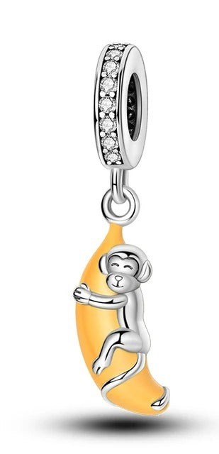 Charm Banana y Monito