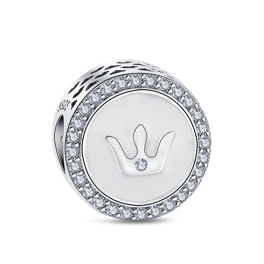 Charm Corona entre Diamantes