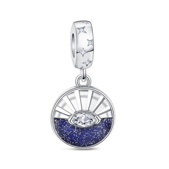 Charm Ojo entre Estrellas