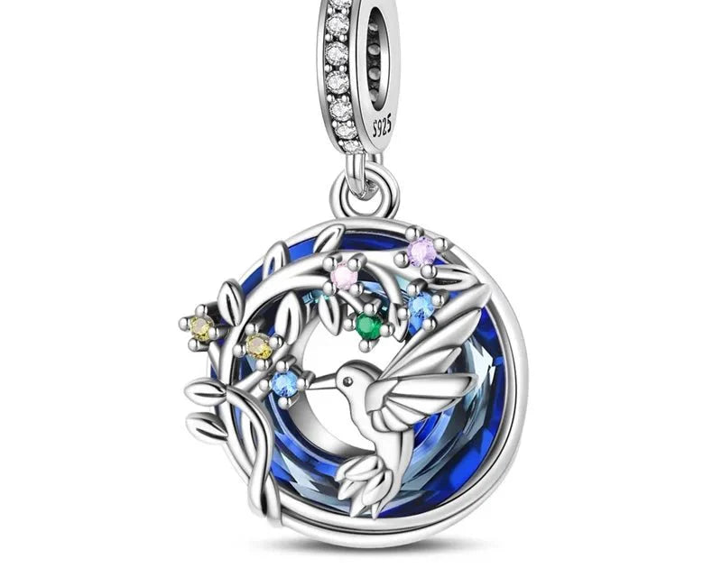charm-colibri-celestial-890438.webp