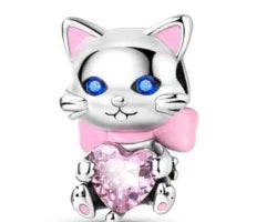 charm-gata-gatita-lazo-rosa-y-circonita-corazon.webp