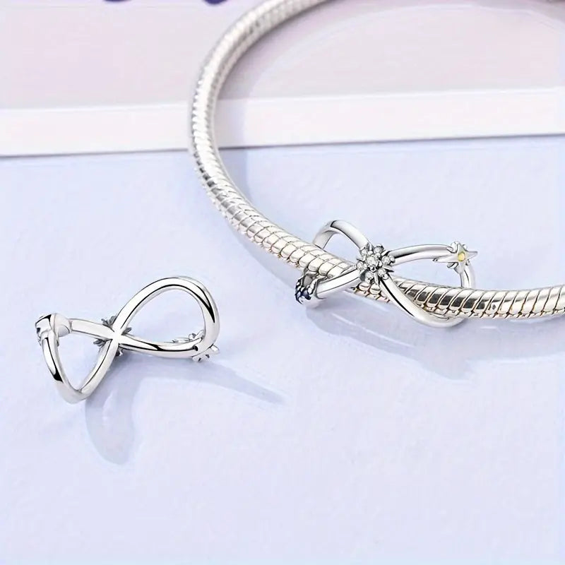 Charm Infinito de Luna, Sol y Estrella