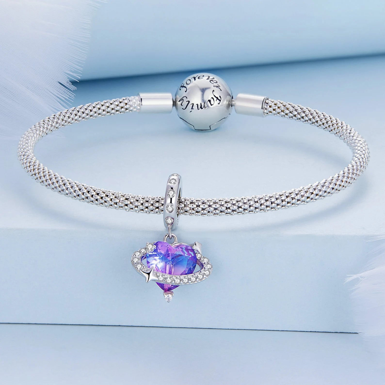 Charm Planeta con Diamante Morado