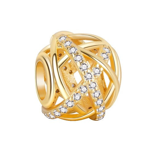 Charm Circulos Dorados Entrelazados y Diamantes
