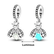 Charm abeja fluorescente